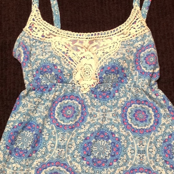 Red camel shirt - Picture 6 of 6